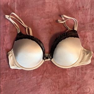 Sleek and Sexy Push Up Bra
